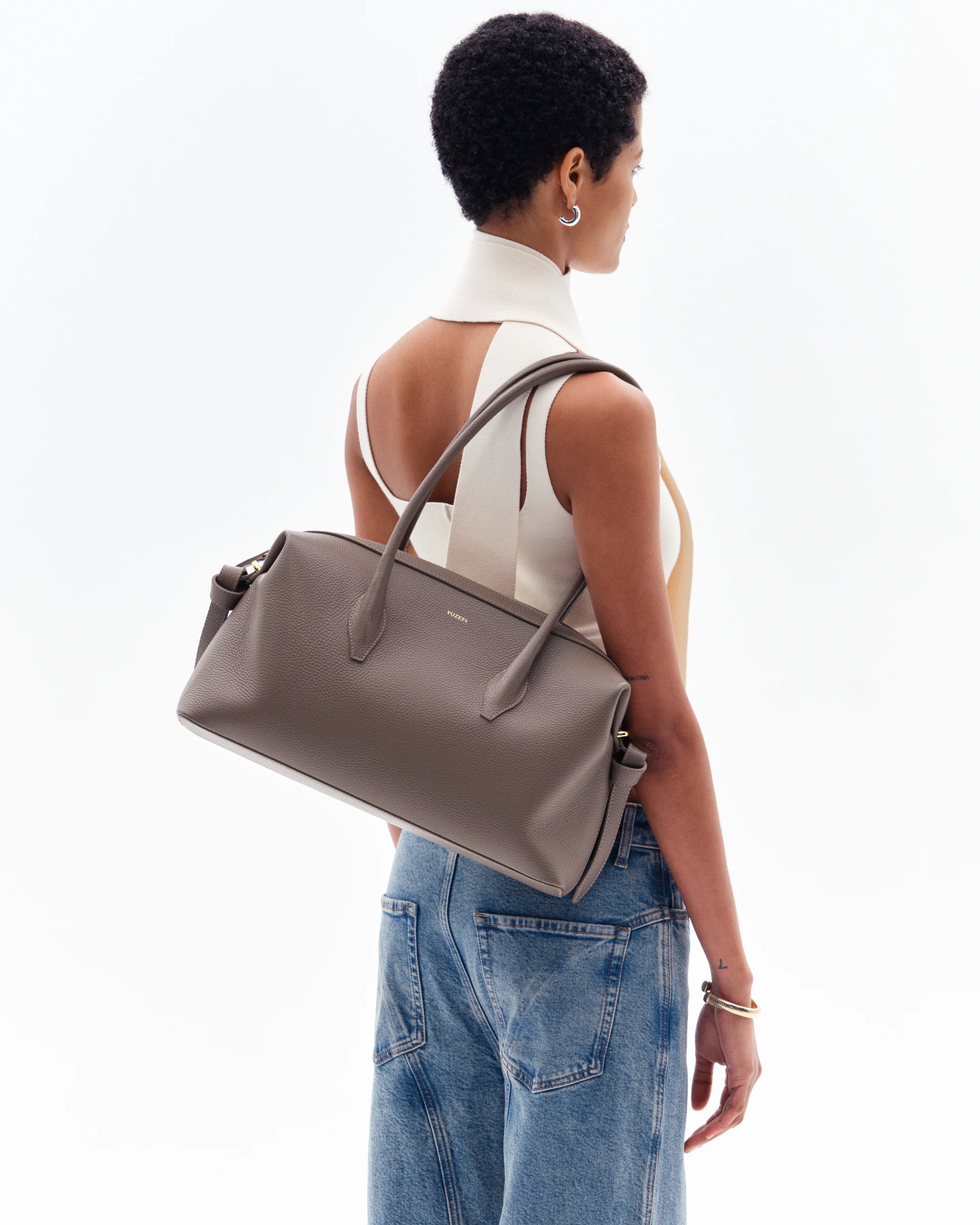 BRIOCHE DUFFLE - TAUPE PEBBLE GRAINED LEATHER - Image 3