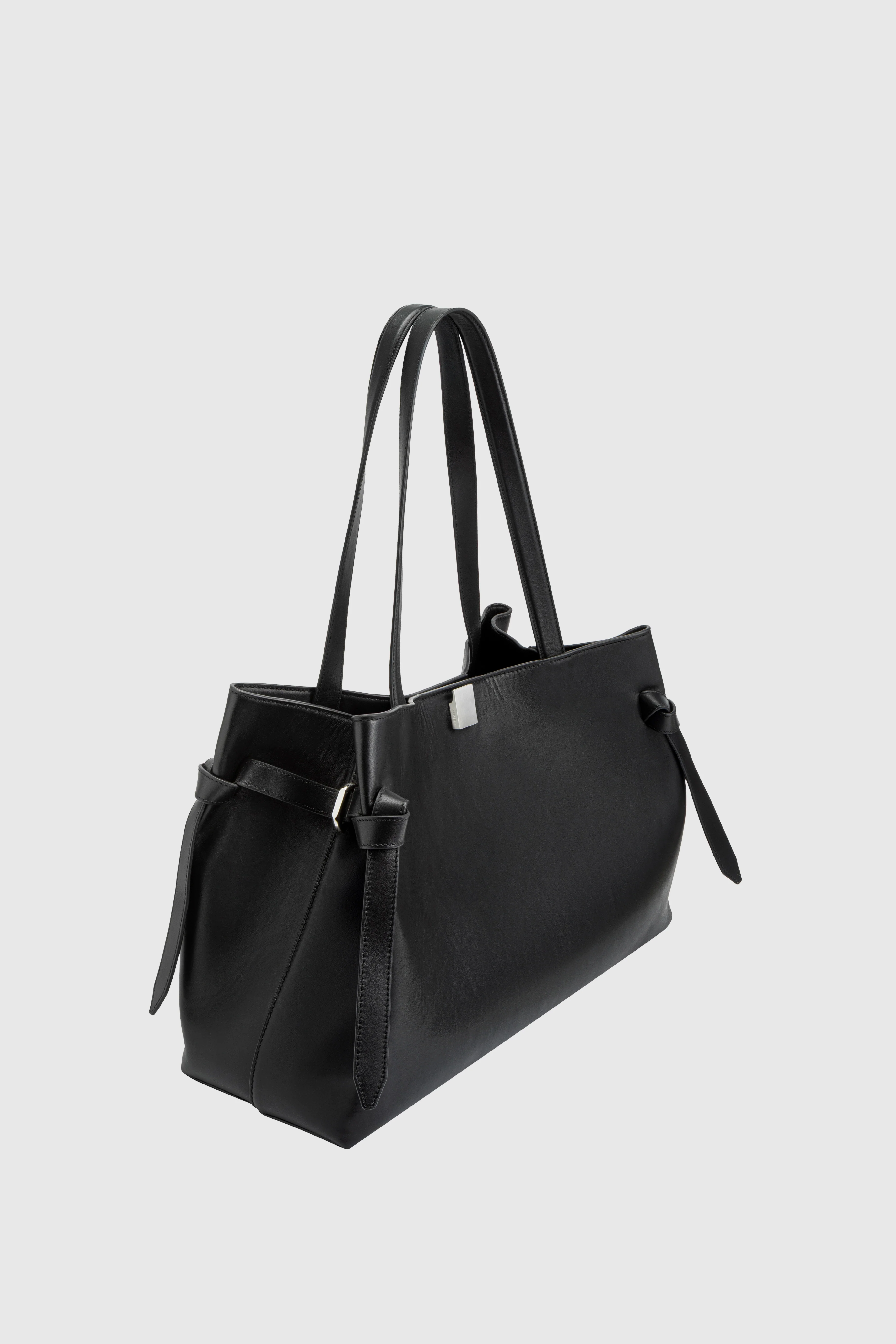GYOZA TOTE - BLACK SMOOTH LEATHER - Image 2