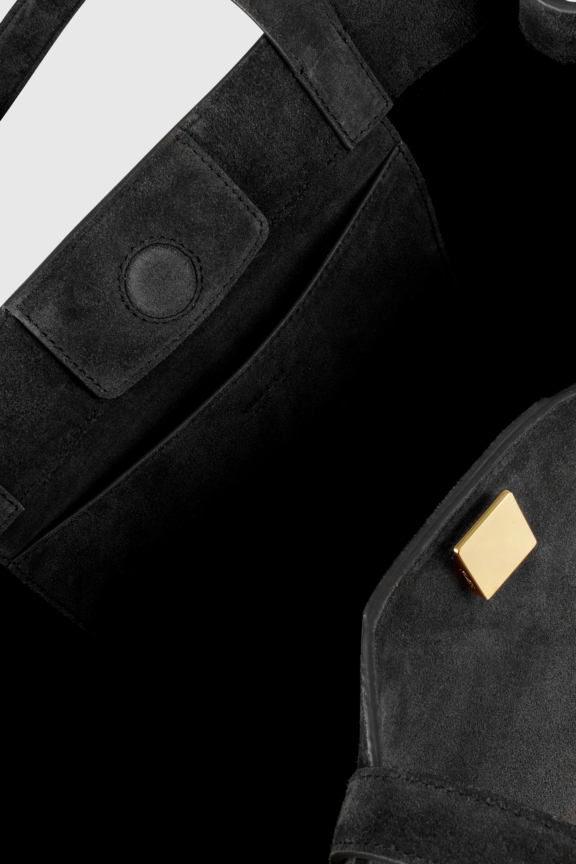 GYOZA TOTE - BLACK SUEDE - Image 4