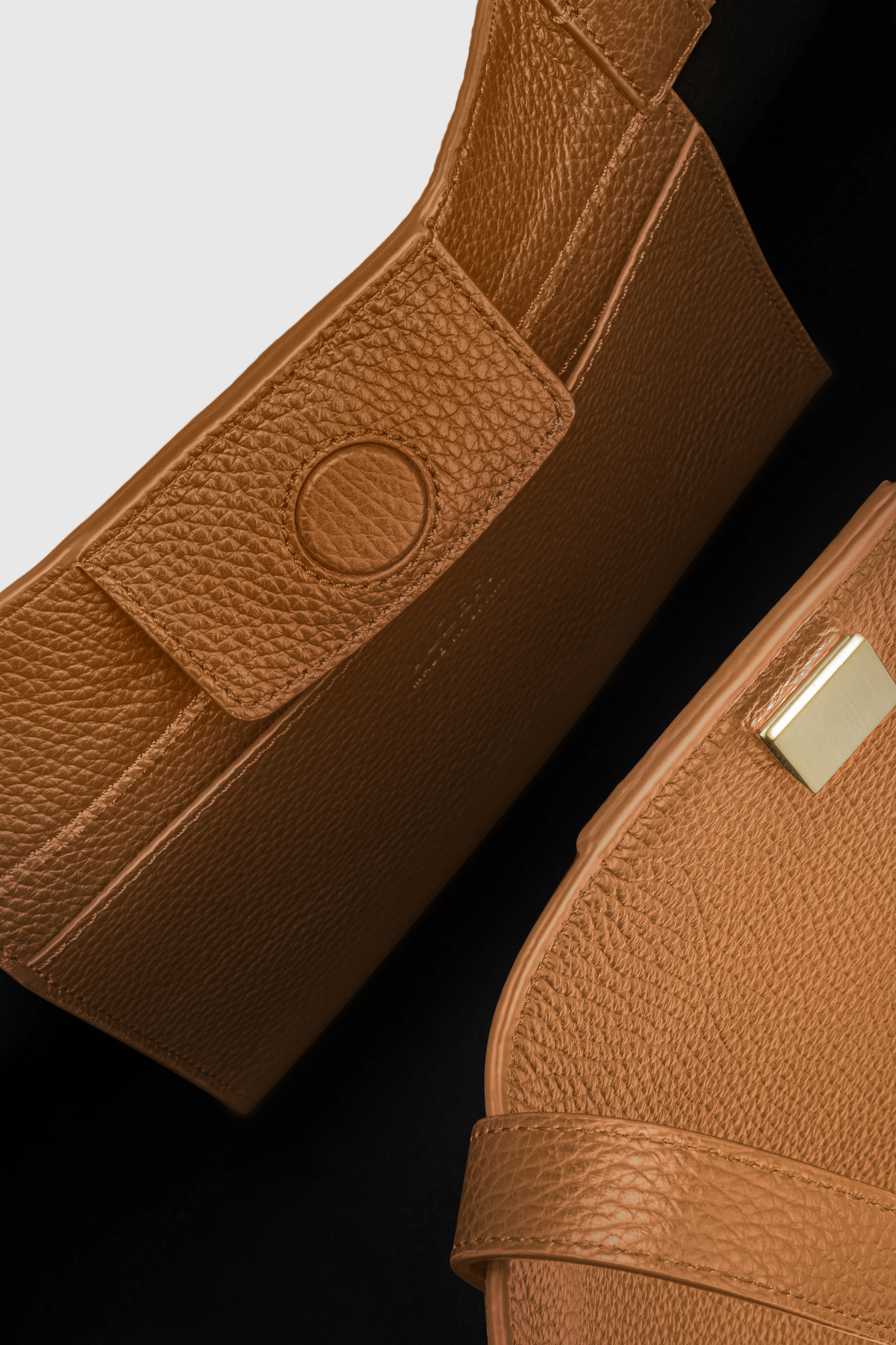 GYOZA TOTE - HAZEL PEBBLE GRAINED LEATHER - Image 4