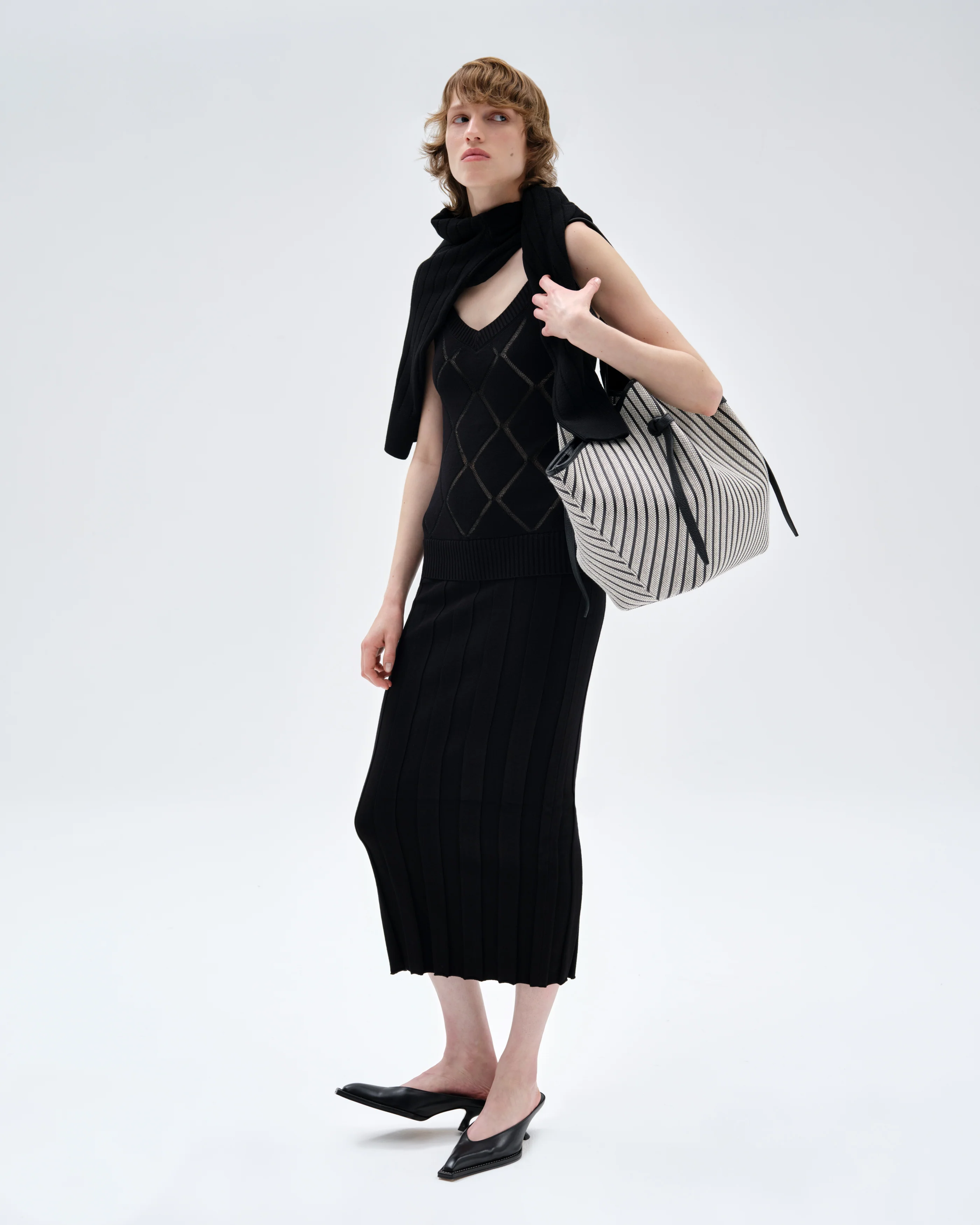 MARGOT FITTED PLEATED STRAP DRESS - BLACK - Image 2