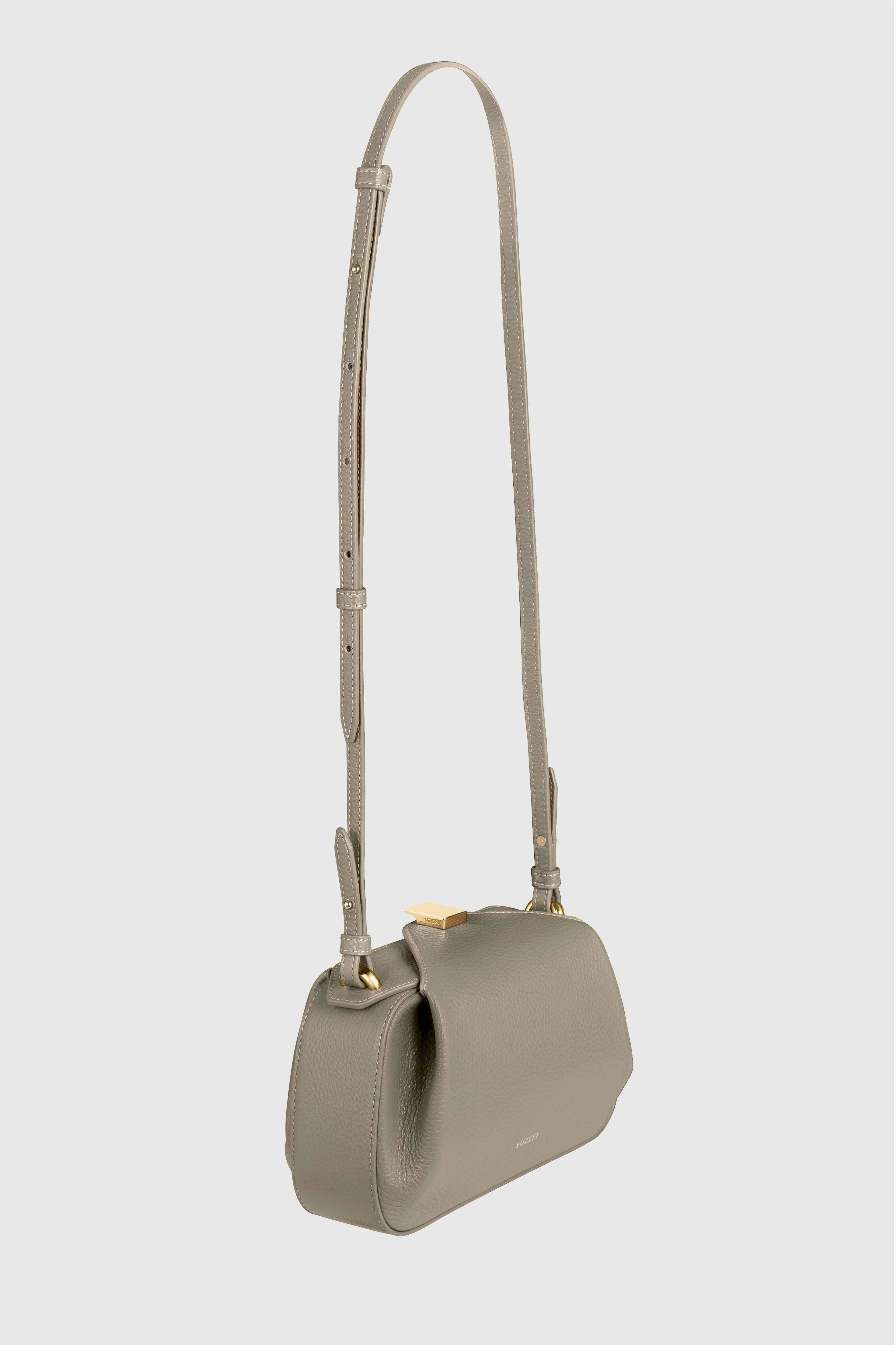 OYSTER MINI CLUTCH - TAUPE PEBBLE GRAINED LEATHER - Image 4