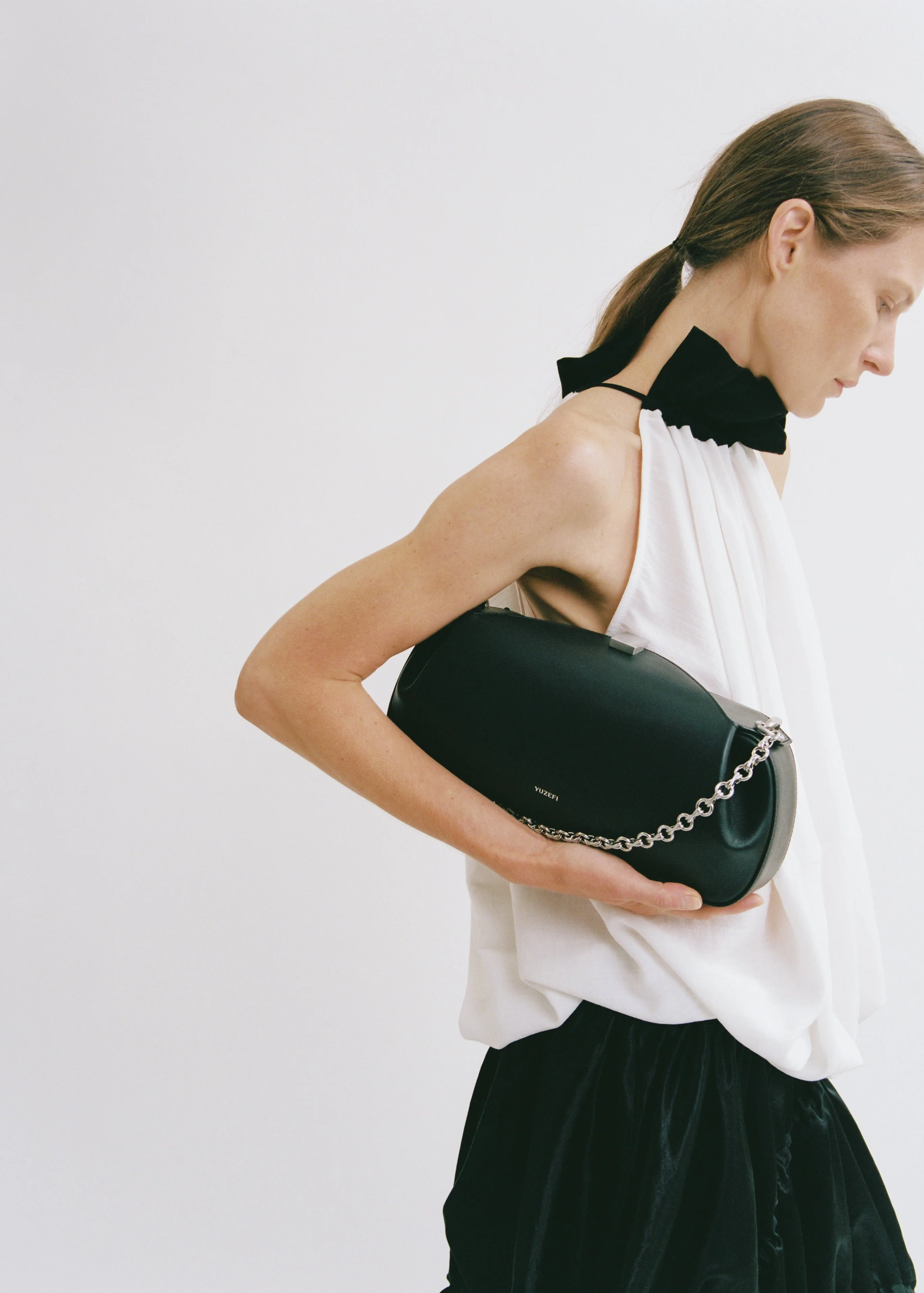 OYSTER CLUTCH - BLACK SMOOTH LEATHER - Image 3