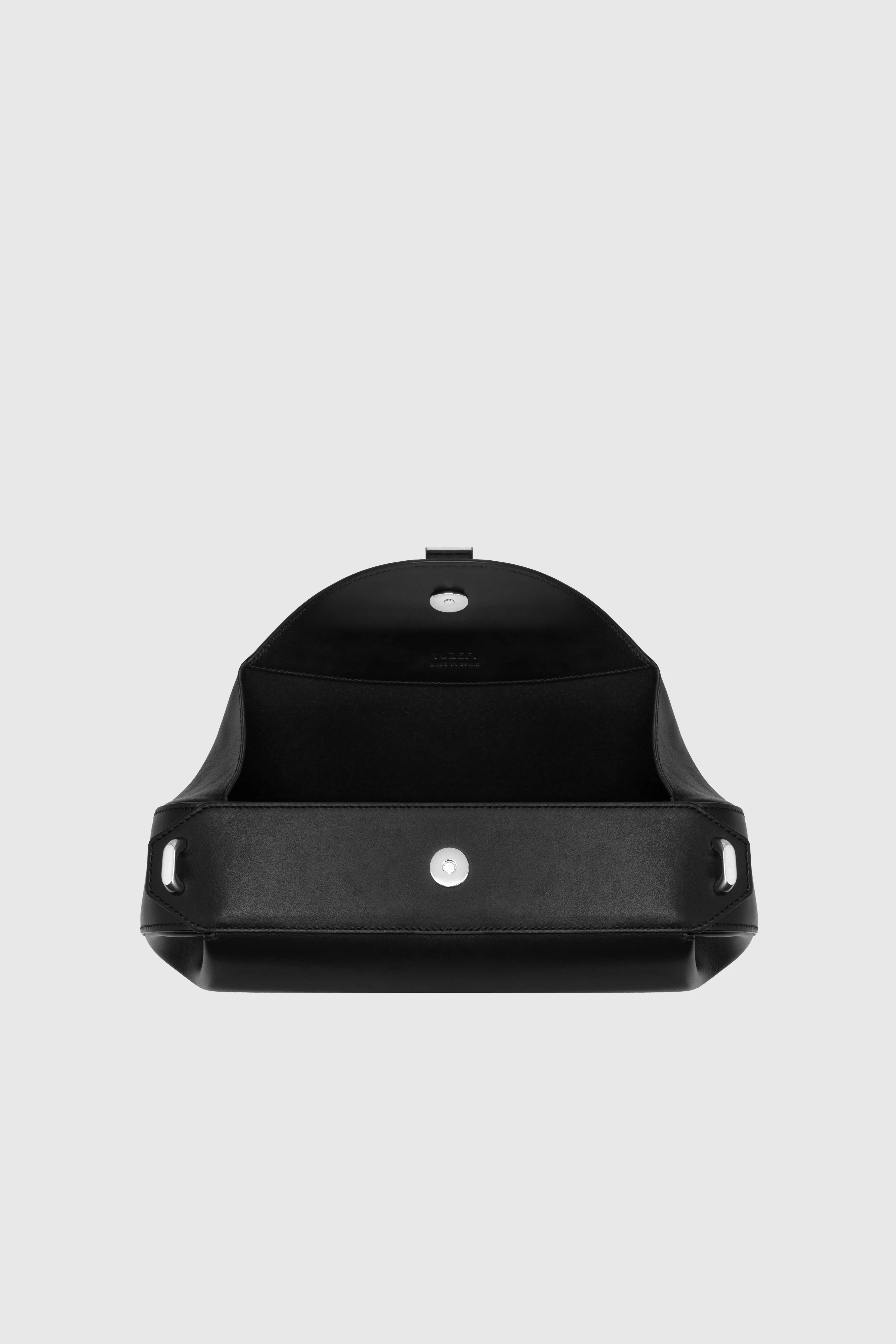OYSTER CLUTCH - BLACK SMOOTH LEATHER - Image 6