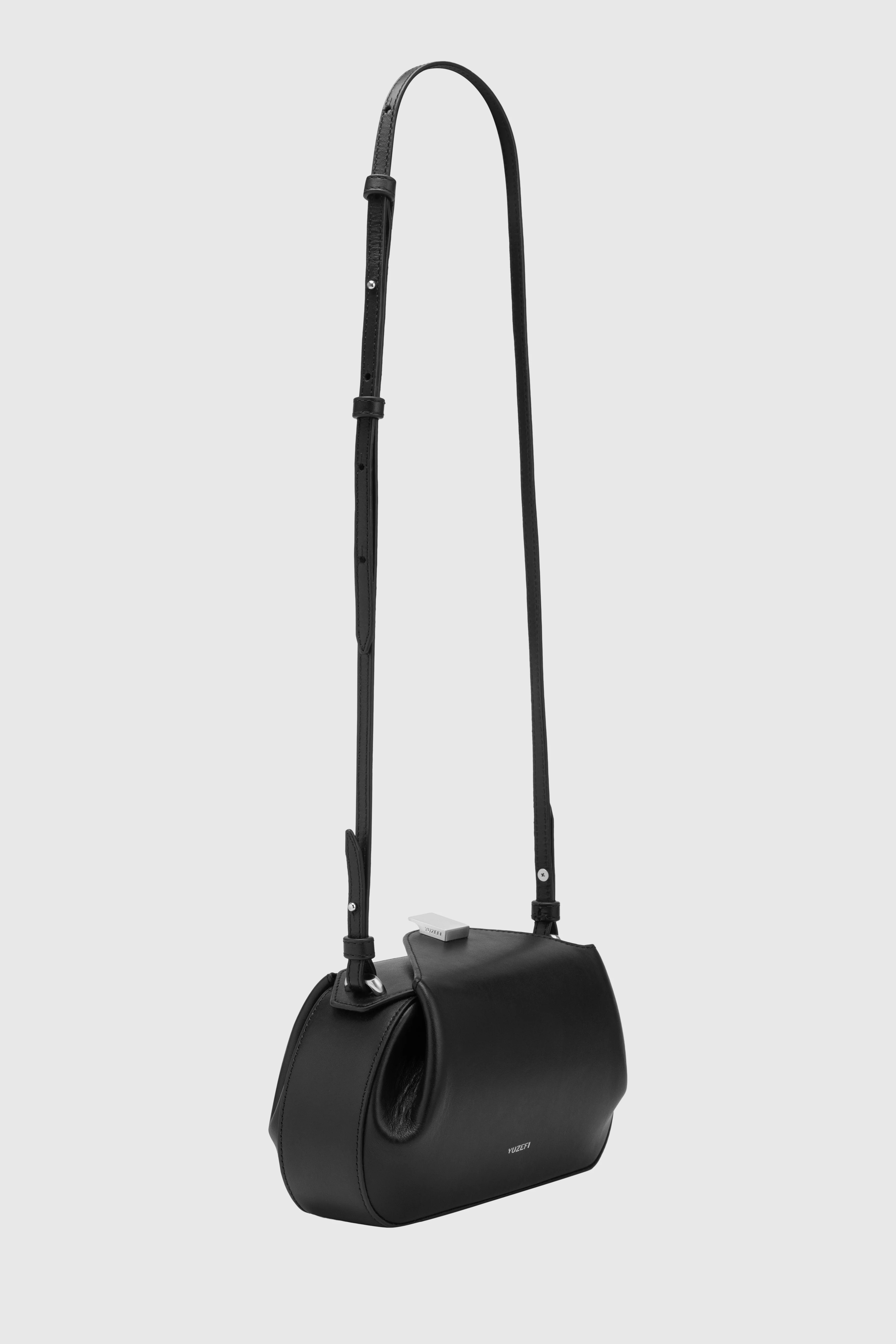 OYSTER MINI CLUTCH - BLACK SMOOTH LEATHER - Image 3