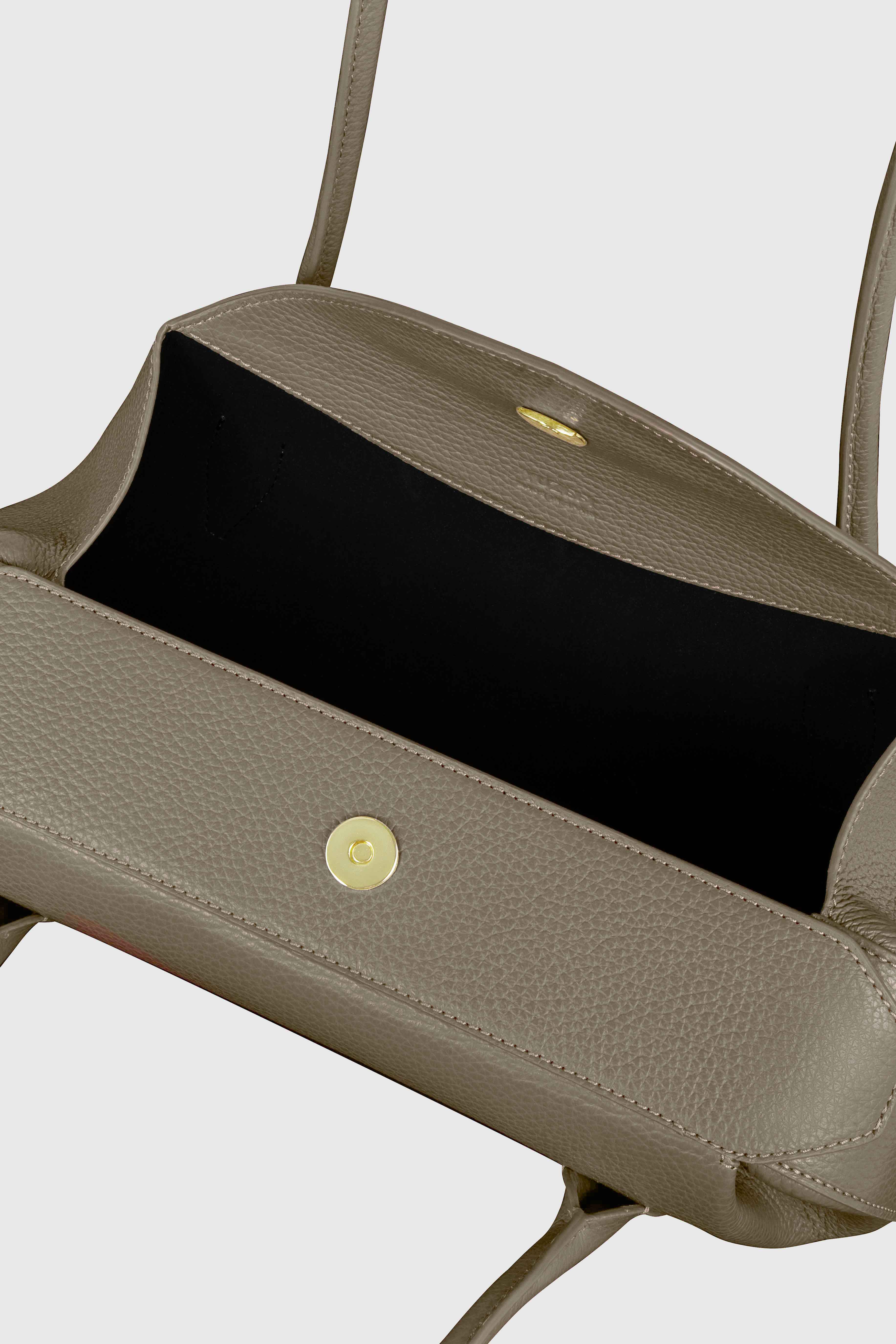 OYSTER SHOULDER BAG - TAUPE PEBBLE GRAINED LEATHER - Image 3
