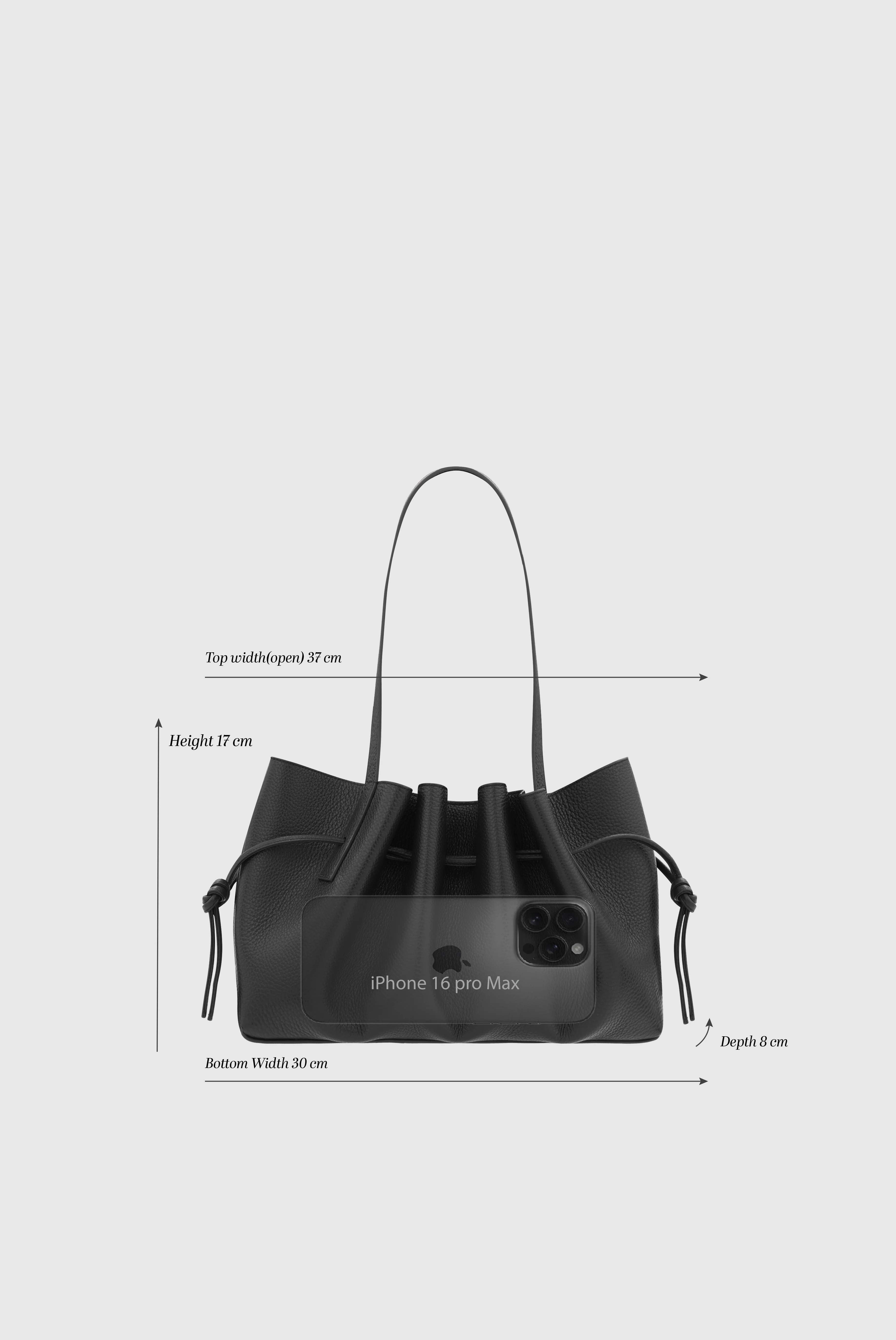 SCALLOP SHOULDER BAG - BLACK PEBBLE GRAINED LEATHER - Image 4