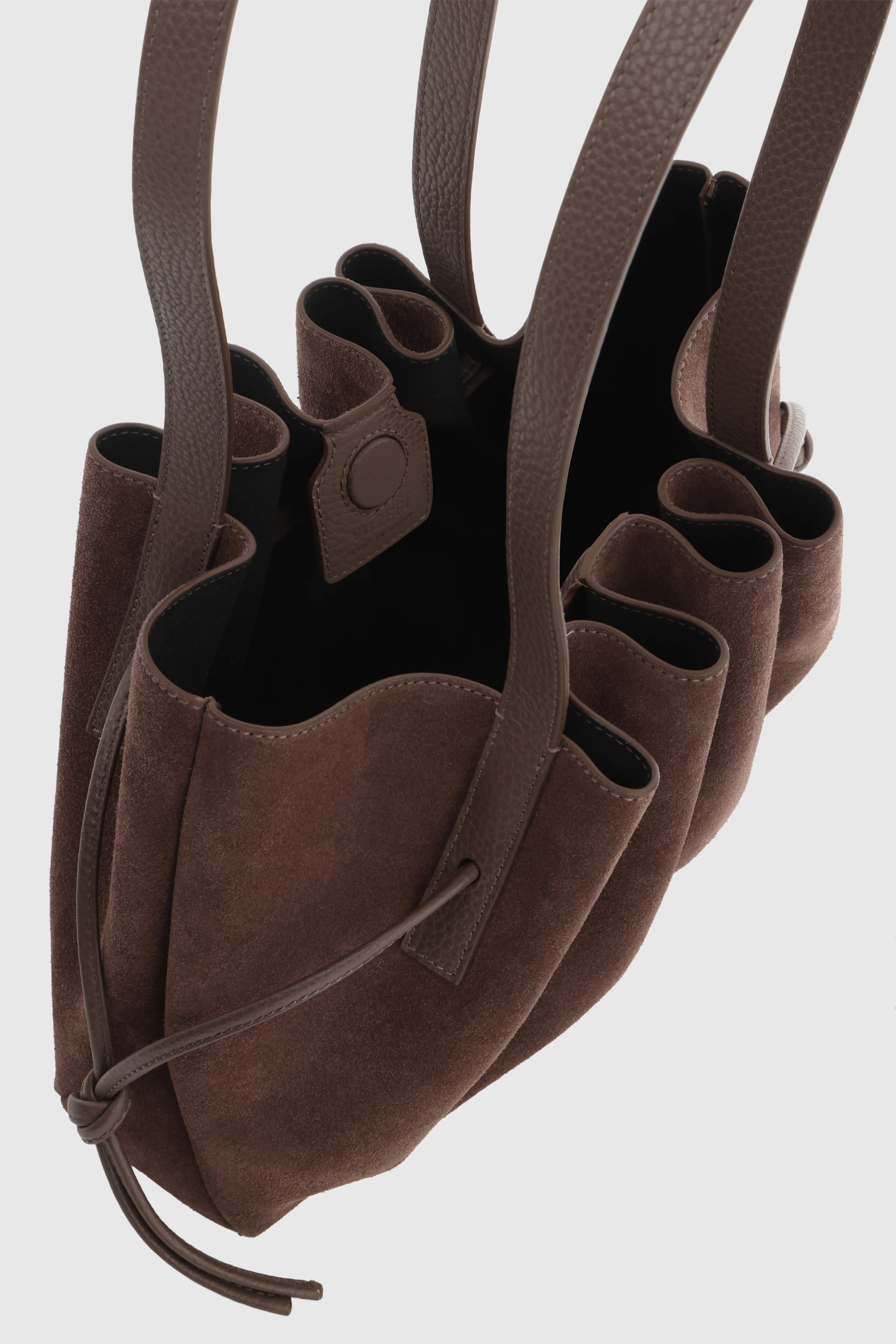 SCALLOP SHOULDER BAG - NUTMEG SUEDE - Image 3
