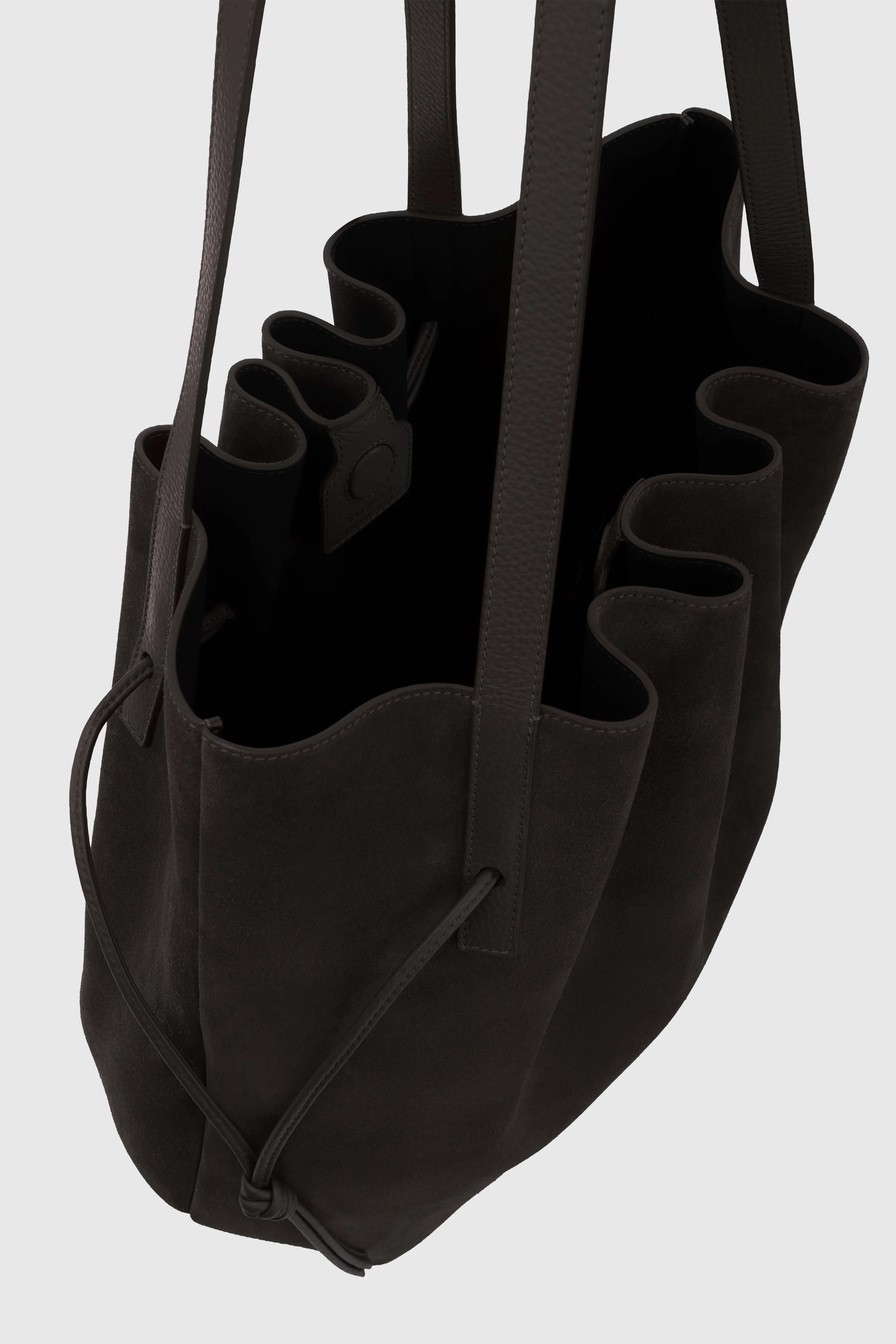 SCALLOP TOTE - GANACHE SUEDE - Image 4