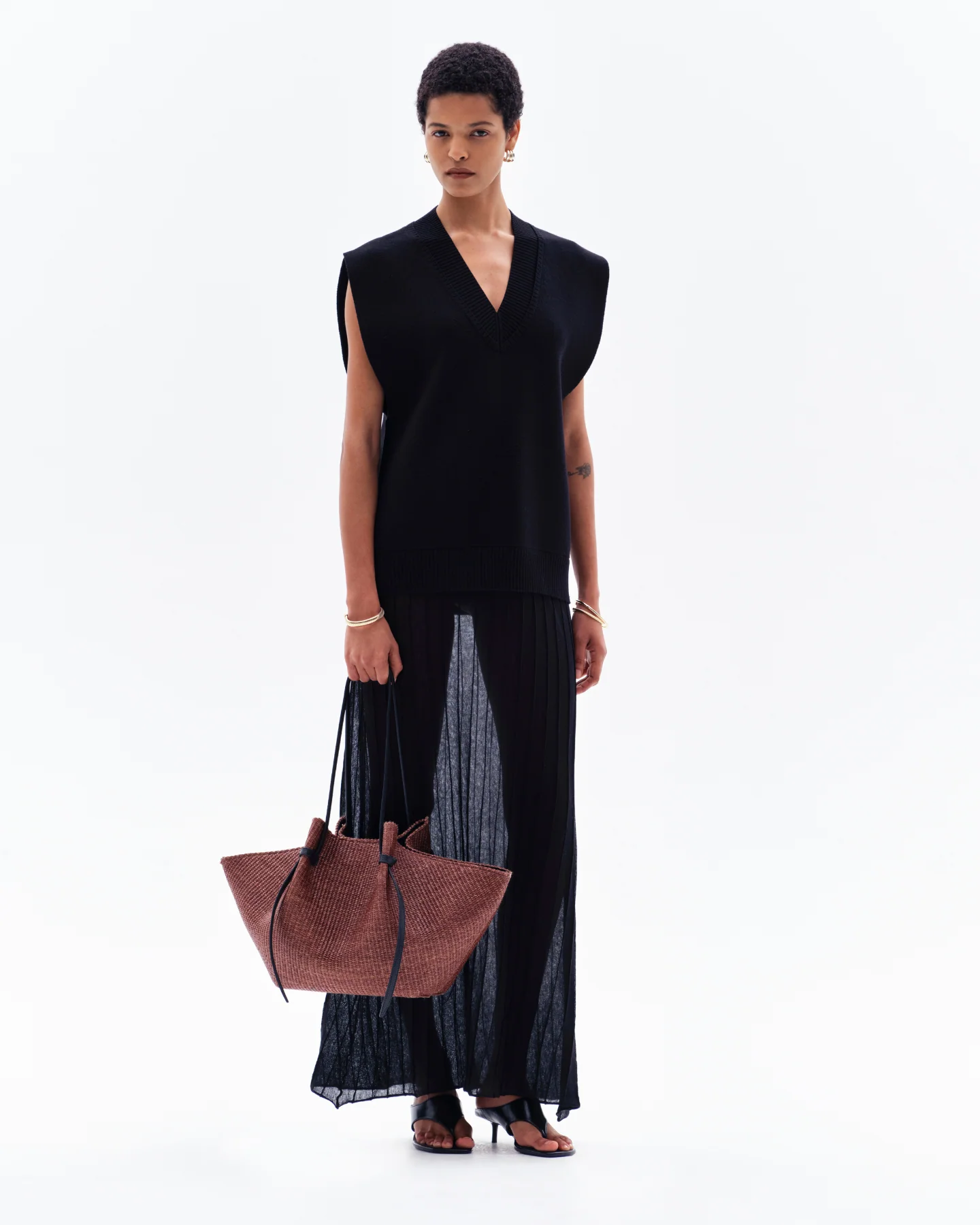 VYRE VEST DRESS - BLACK - Image 3