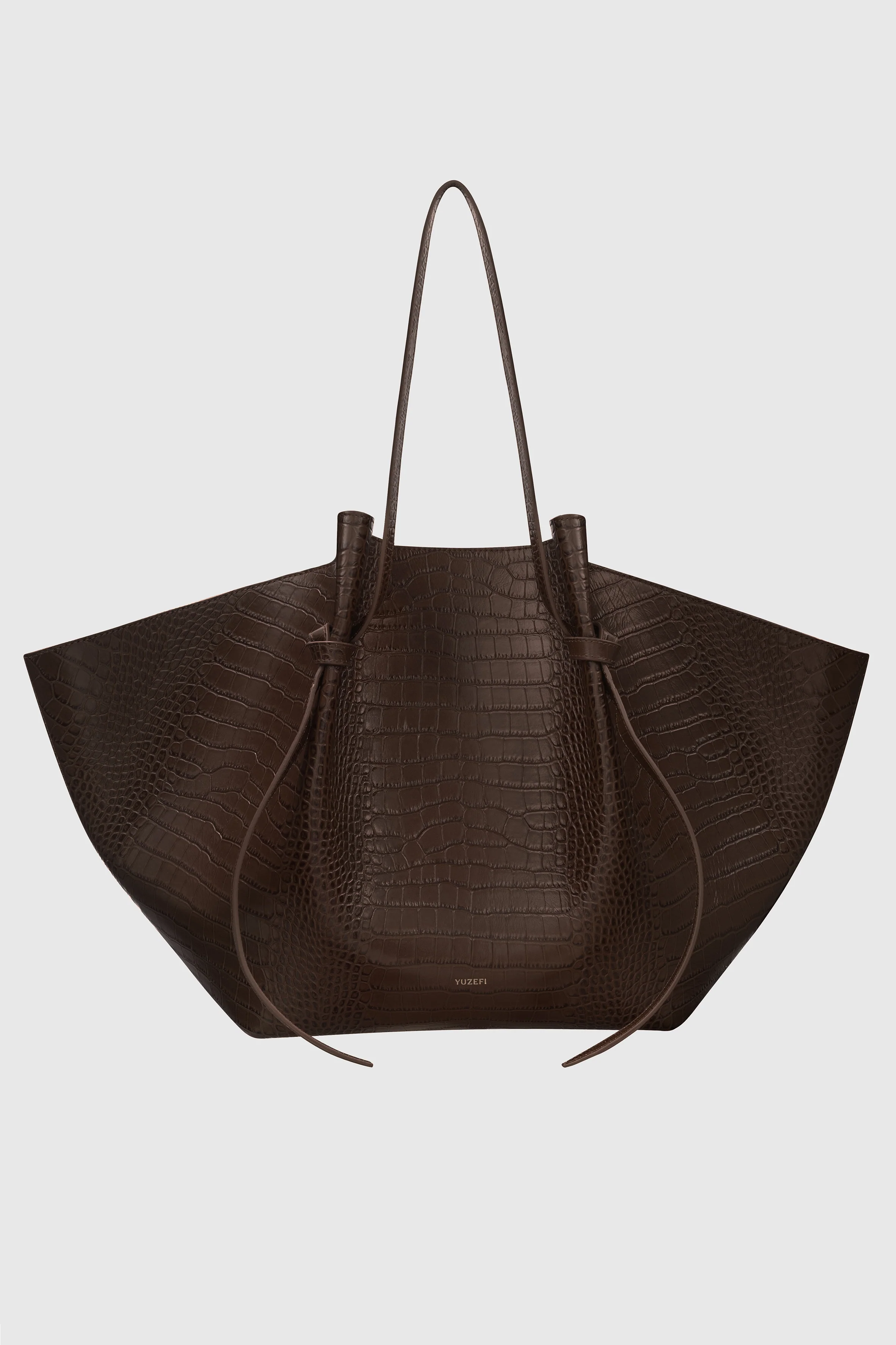 XL MOCHI - EMBOSSED ESPRESSO CROC LEATHER