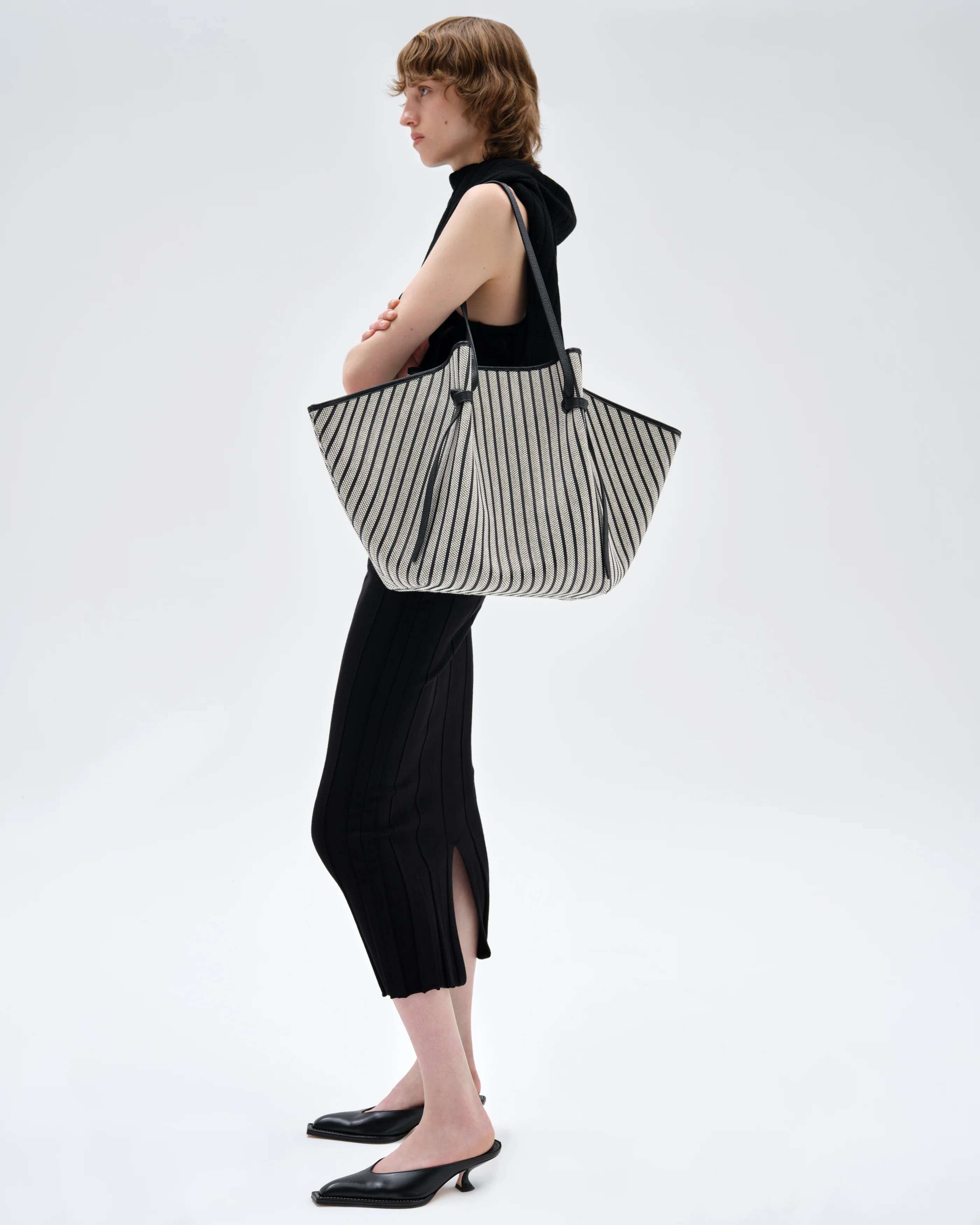 XL MOCHI - STRIPED WOVEN CANVAS - Image 3